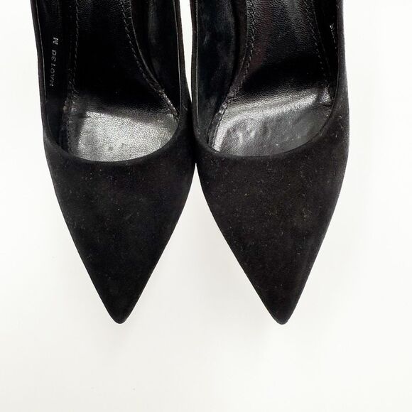 Louis Vuitton LV Monogram Black Suede Pointed Toe Pumps Heels Size 38.5, 8.5 - Picture 8 of 14